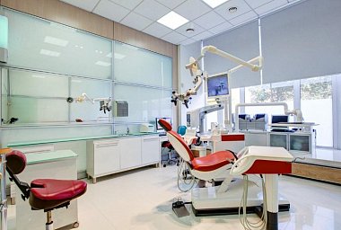Немецкий Имплантологический центр на Киевской