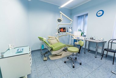 Сеть стоматологических клиник «ЛидерСтом»